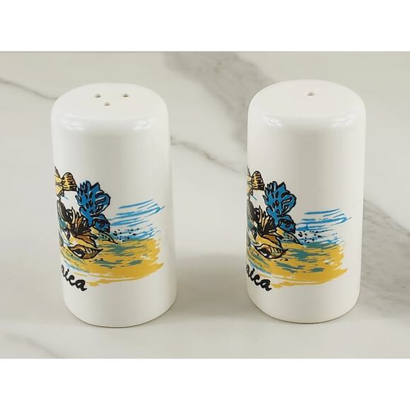 Jamaica Salt & Pepper Shakers Souvenir 3 1/4" White Porcelain Ocean Fish Design - Picture 4 of 11